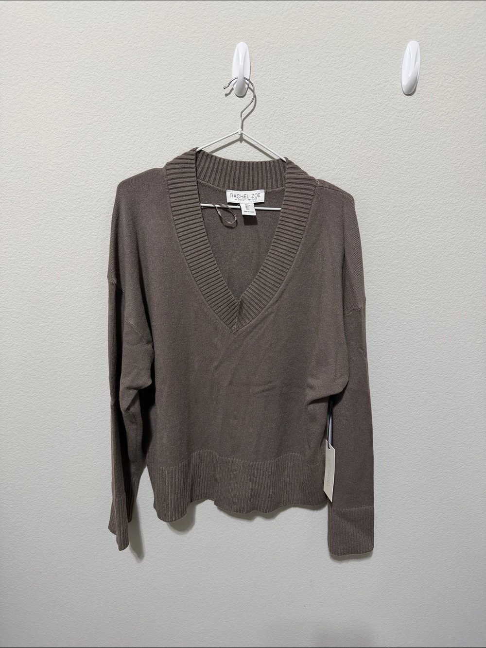 Rachel Zoe Taupe V-Neck Lightweight Knit Sweater